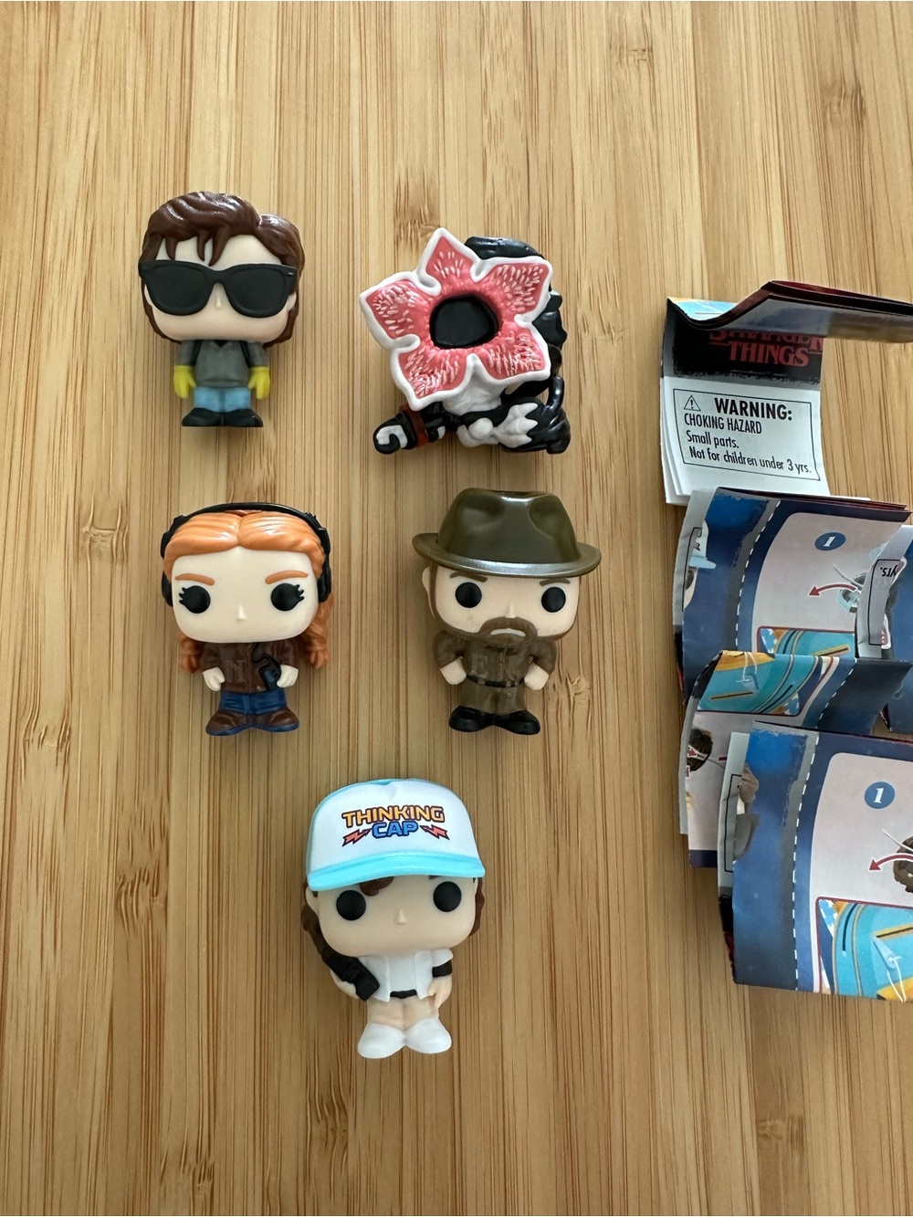 Strangers Things Kinder Joy Toys